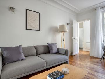 Chic Parisian One Bedroom Apartment Awaits You, Paris Amsterdam Apartments for Rent