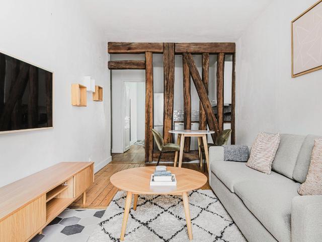 Chic Parisian 1 Bedroom with Modern Comforts, Paris Amsterdam Apartments for Rent