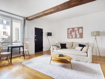 Chic Studio in Heart of Saint Germain des Prés, Paris Amsterdam Apartments for Rent