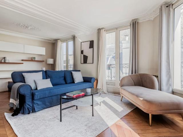 Chic Two Bedroom Paris Apartment with City Views, Paris Amsterdam Apartments for Rent