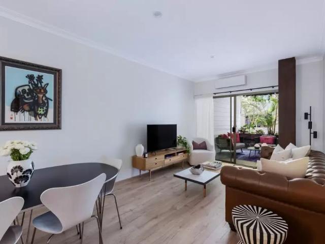 Chic warehouse conversion in the heart of Chippendale