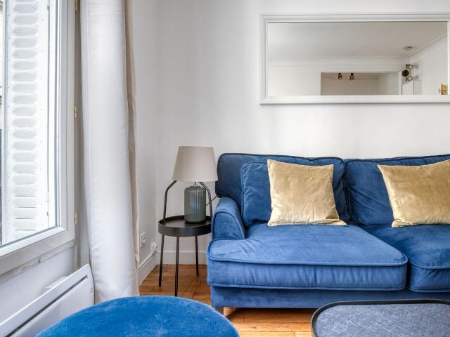 Chic 1 Bedroom Retreat in Batignolles, Paris, Paris Amsterdam Apartments for Rent