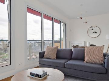 Chic 2 Bedroom Auteuil Apartment with Stunning Views, Paris Amsterdam Apartments for Rent