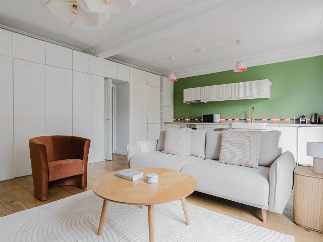 Chic 2 Bedroom Oasis in Oberkampf, Paris, Paris Amsterdam Apartments for Rent