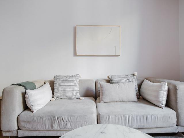 Chic 2 Bedroom Retreat in Montmartre, Paris, Paris Amsterdam Apartments for Rent