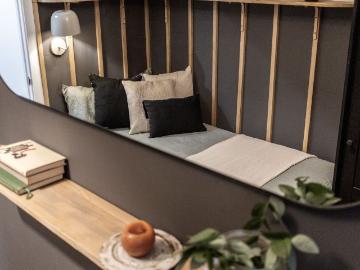 Chic 3 Bedroom Apartment with Grassland Inspired Design and Balcony in Lista, Madrid Amsterdam Apartments for Rent
