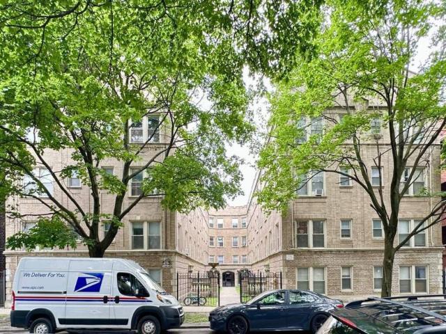 Chicago IL 60660 105437742