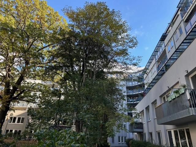 Chice Wohnung mit großer Loggia Nähe U Bahn U4