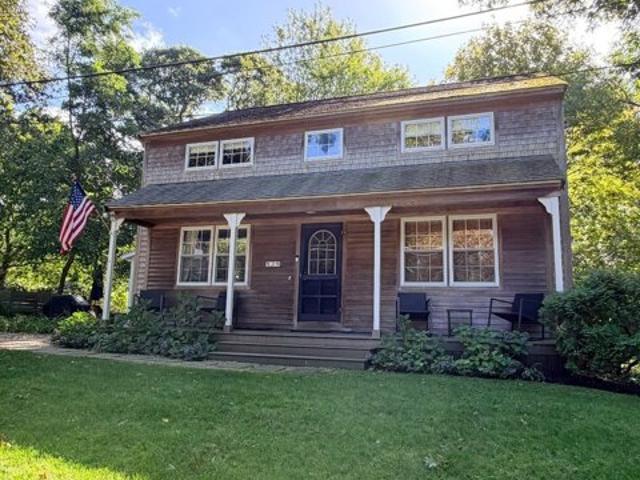 Chickawaukee St, Oak Bluffs, Home For Sale
