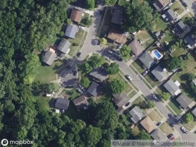 Chickadee Ct