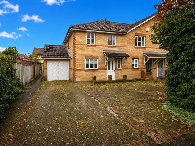 Chicksands Avenue, Monkston, Milton Keynes MK10, 3 bed end terrace house to rent, £1,495 pcm | PrimeLocation