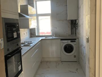 Chichele Road, London, NW2 2 bed apartment to rent £1,920 pcm £443 pw