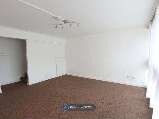 Chichester Road, Southend On Sea SS1, Studio to rent, £750 pcm | PrimeLocation