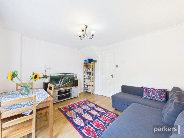 Chicory Close, Earley, Reading, Berkshire, RG6