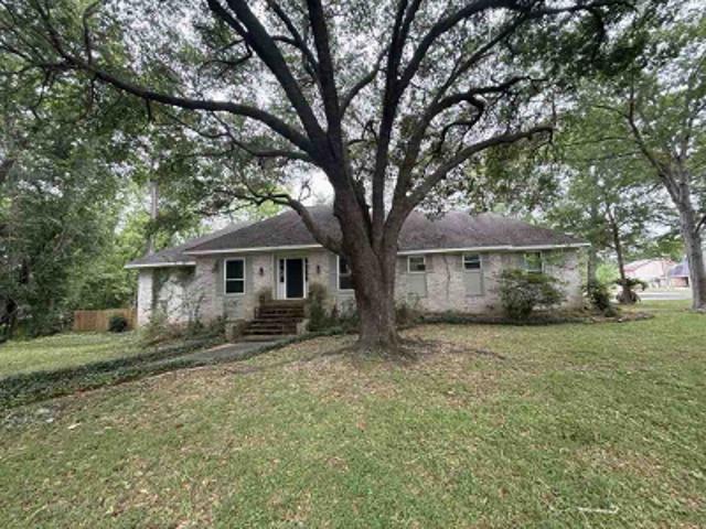 Chicora Wood Ct