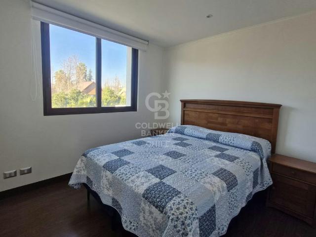 Chicureo Los Atacameños Colegio Highlands | 4 dormitorios por 11600.00 en Colina