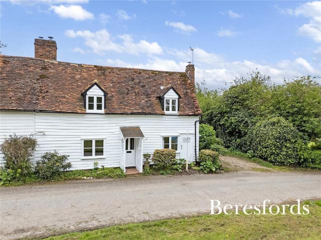 Chignal St. James, CM1 3 bed semi detached house to rent £1,750 pcm £404 pw