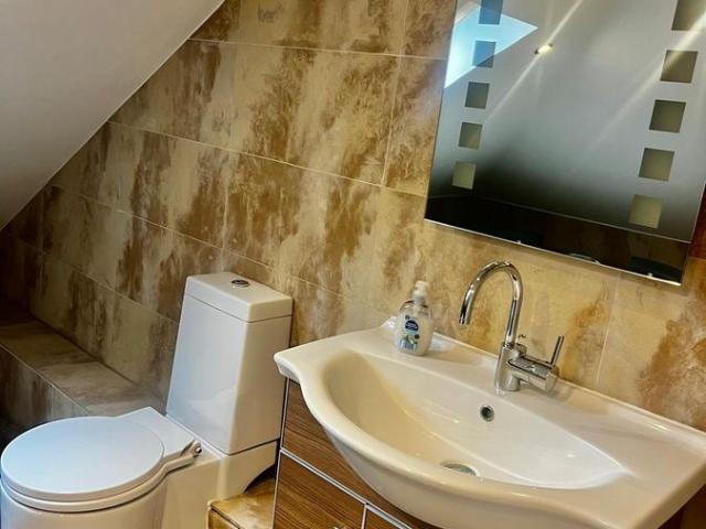 Chigwell IG7, 1 bed property to rent, £1,150 pcm | PrimeLocation