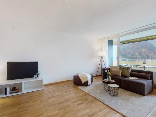 child friendly, quiet residential area on the edge of the forest