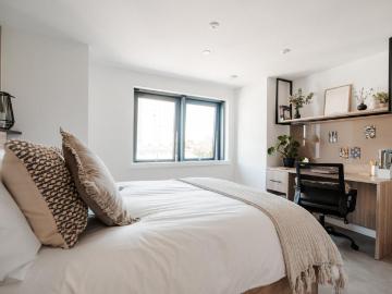 Childers Street, London SE8 Studio to rent £1,388 pcm £320 pw