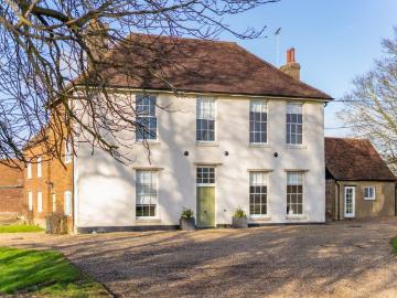 Childwickbury, Hertfordshire AL3, 6 bed detached house to rent, £7,000 pcm | PrimeLocation