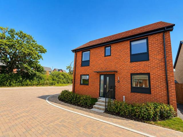 Chillingham Grove, Whitehouse, Milton Keynes MK8, 3 bed detached house to rent, £2,050 pcm | PrimeLocation