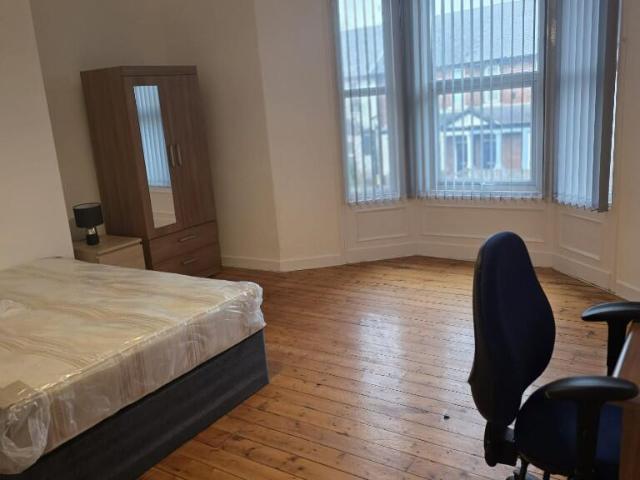 Chillingham Road, Newcastle upon Tyne. 5 bed maisonette to rent £2,100 pcm £485 pw
