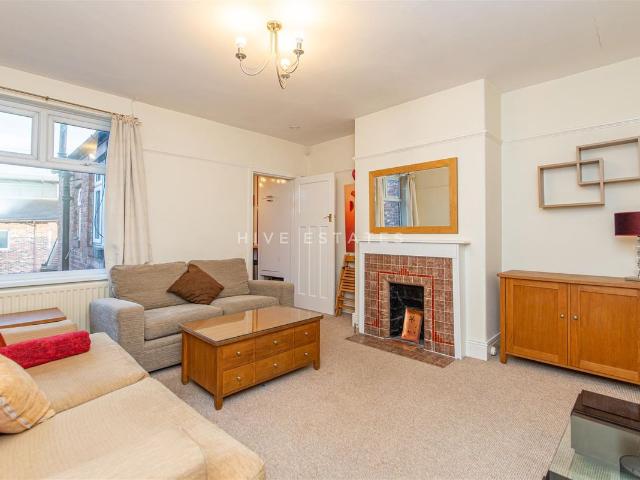 Chillingham Road, Heaton, Newcastle Upon Tyne NE6, 3 bed flat to rent, £1,100 pcm | PrimeLocation
