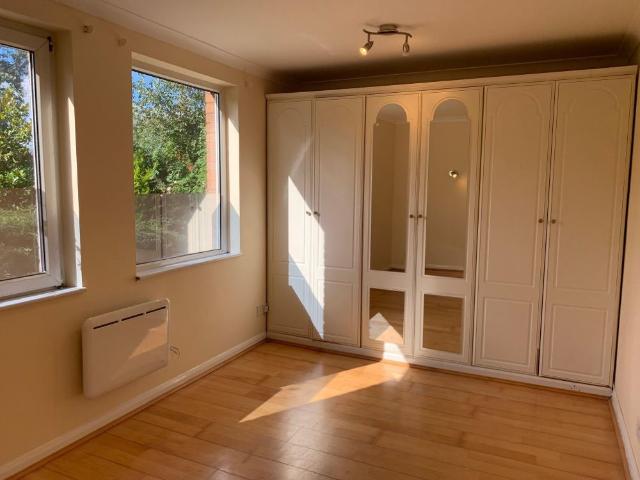 Chiltern Avenue, Bushey