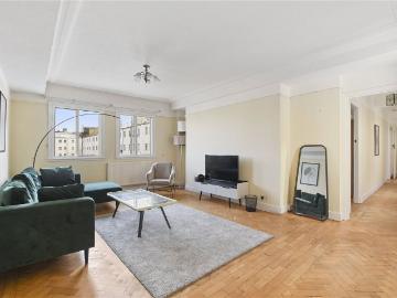 Chiltern Court, Baker Street, London NW1, 3 bed flat to rent, £4,250 pcm | PrimeLocation