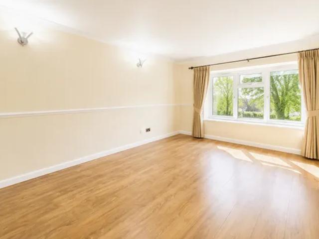 Chiltern House, Edmonton, N9, Property for rent