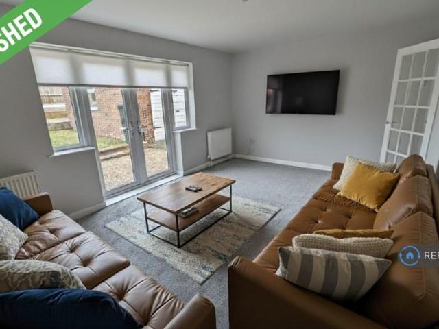 Chiltern Road, Lincoln, LN5 3 bed detached house to rent £1,295 pcm £299 pw