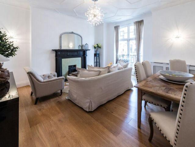 Chiltern Street, London, W1U 6NS, United Kingdom | 3 bed apartment for rent #117990920 | Rentberry