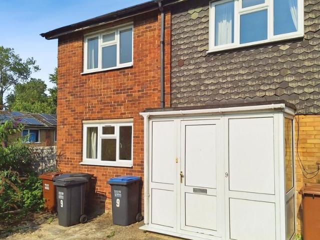 Chilterns, Hatfield AL10 1 bed terraced house to rent £511 pcm £118 pw