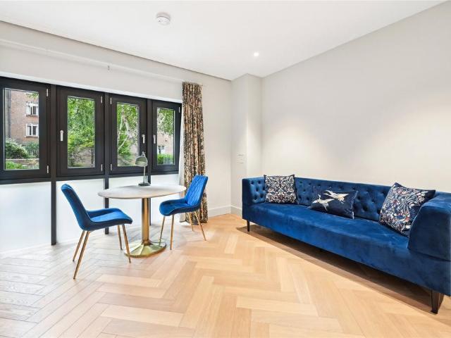 Chimes Apartments, 99 105 Horseferry. 1 bed apartment to rent £3,500 pcm £808 pw