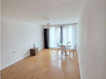 Chimes House, Beckenham BR3, 1 bed flat to rent, £1,600 pcm | PrimeLocation