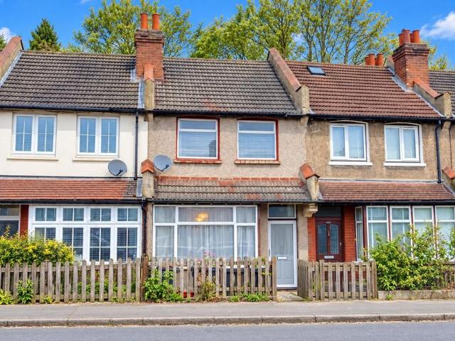 Chipstead Valley Road, Coulsdon CR5, London