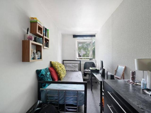 Chippenham Road, London W9 1 bed in a house share to rent £1,200 pcm £277 pw