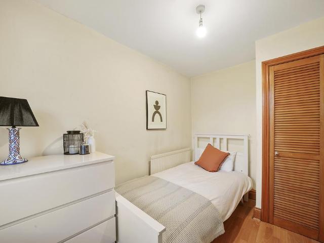 Chippenham Road, London W9 1 bed in a house share to rent £1,200 pcm £277 pw