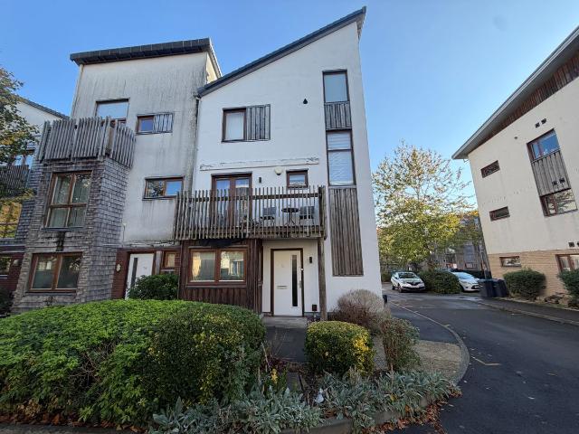 Great Mead, Chippenham SN15, 4 bed property to rent, £1,500 pcm | PrimeLocation
