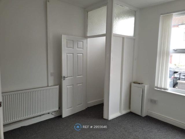 Chirkdale Street, Liverpool L4, 2 bed terraced house to rent, £795 pcm | PrimeLocation