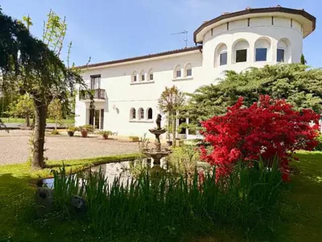 Chis 65800 Achat / Vente maison 14 pièces t14