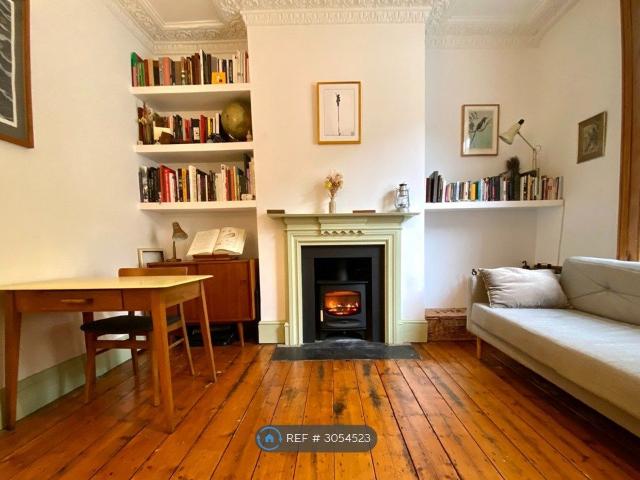 Chisenhale Road, London E3, 1 bed maisonette to rent, £2,170 pcm | PrimeLocation