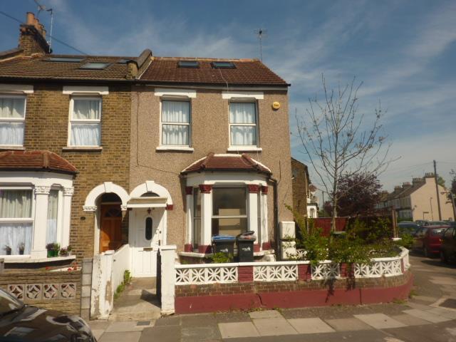 Chiswick Road, Edmonton 2 bed flat to rent £1,800 pcm £415 pw