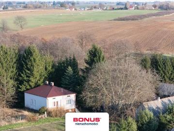 Urokliwe siedlisko 150 m2 z dużym potencjałem w Nałęczowie
