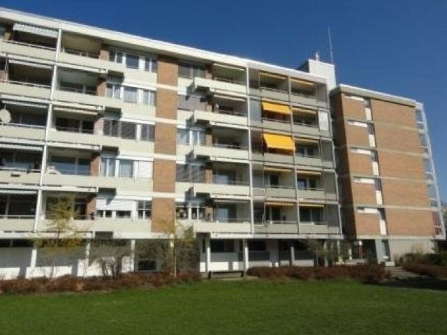 Chramante 1 Zimmer Wohnung mit Balkon!