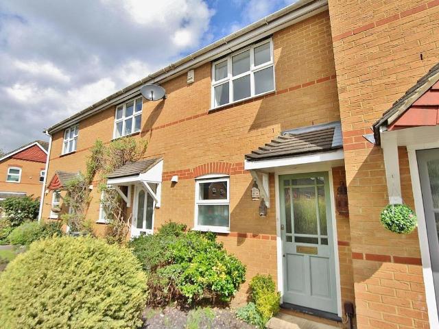 Christabel Close, Isleworth TW7, 2 bed property to rent, £2,000 pcm | PrimeLocation