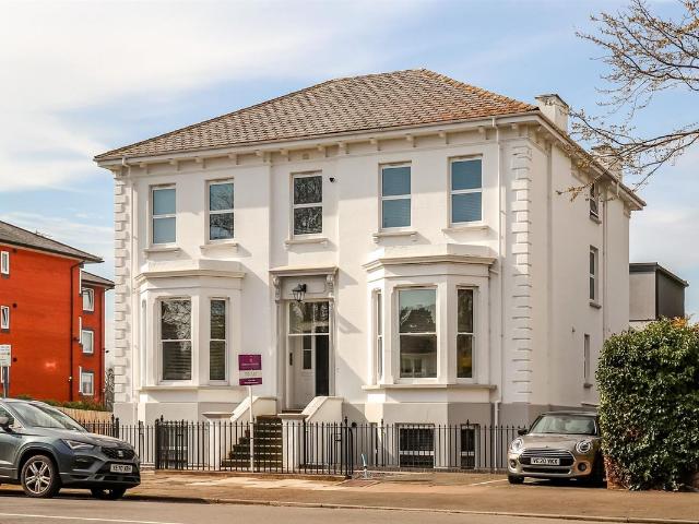 Christchurch, Cheltenham GL50, 2 bed flat to rent, £1,525 pcm | PrimeLocation