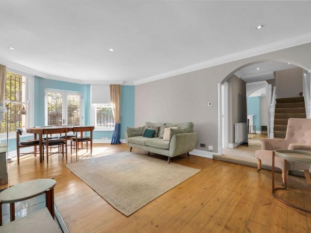 Christchurch Avenue, London NW6, 3 bed flat to rent, £3,250 pcm | PrimeLocation