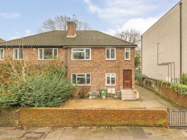 Christchurch Avenue, Queen's Park NW6, 2 bed flat to rent, £2,200 pcm | PrimeLocation